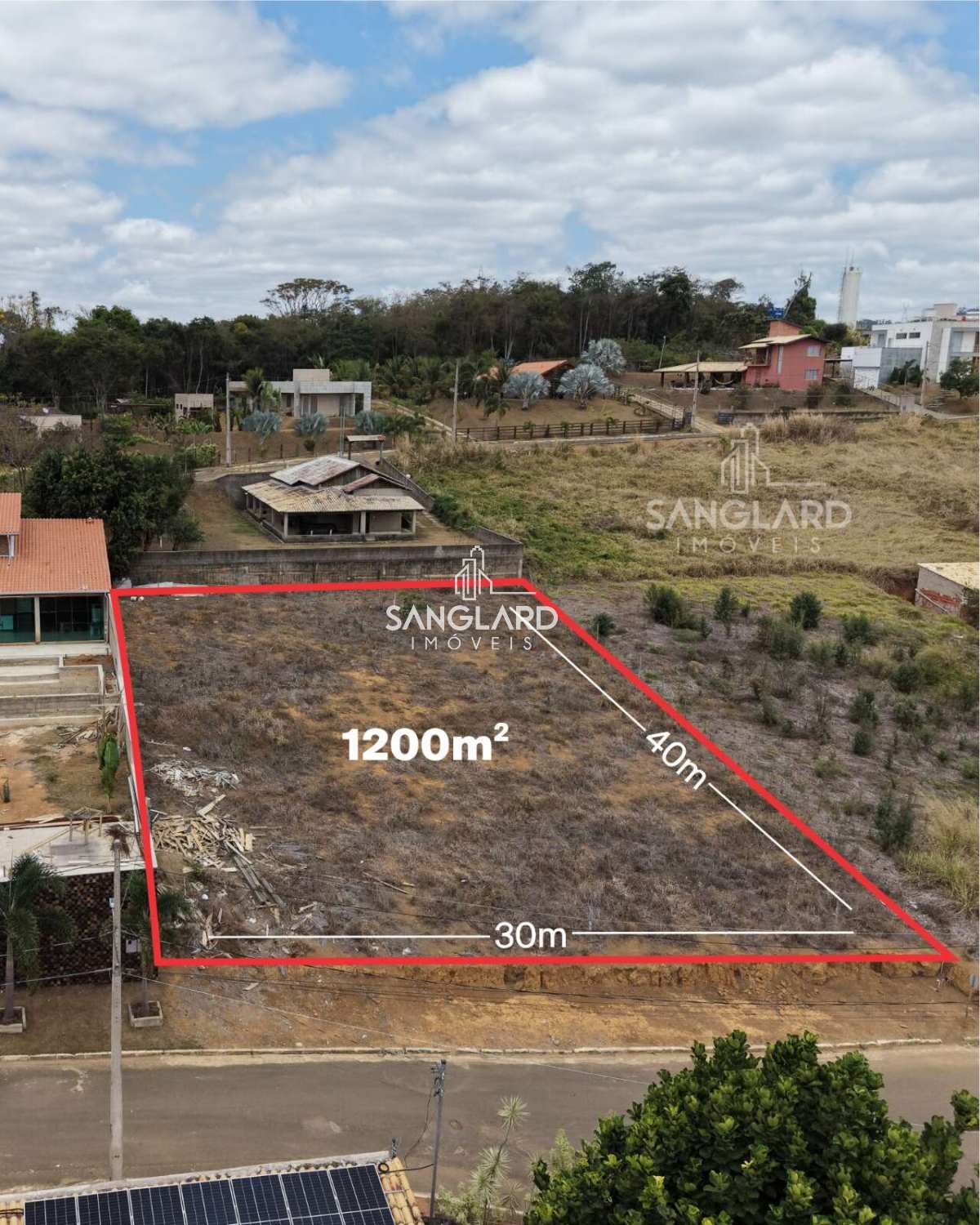 Lote à venda, no Condomínio Vivendas dos Lagos - Iapu em Iapu, Vivendas dos Lagos, 1200m² - SANGLARD IMÓVEIS
